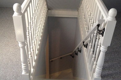 Example of an arts and crafts staircase design in Vancouver