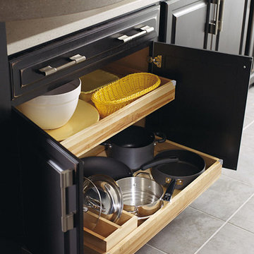 Base Cabinet