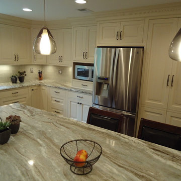 Huge Family Kitchen!