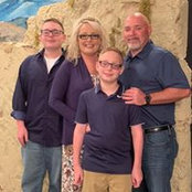 Amanda Damron's photo
