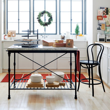 Crate and Barrel at the Holidays