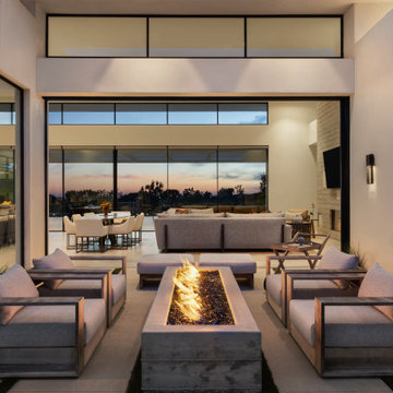 Modern Mesa Retreat