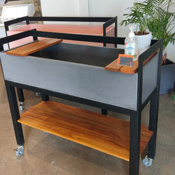 Beverage Boss - Accessories and Decor