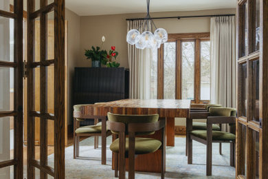 Inspiration for a transitional dining room remodel in Chicago