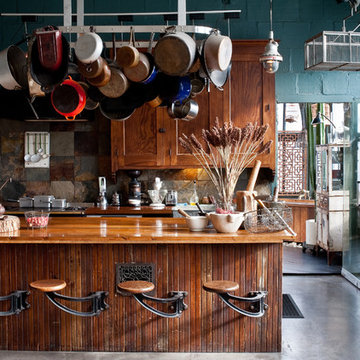 Oswalds Mill Speakers