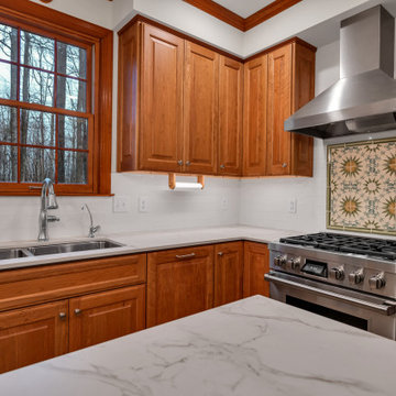 Traditional Simplistic Chapel Hill Kitchen