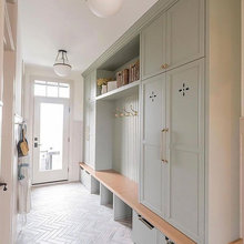 mudroon/back/side entry