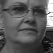 Deborah Peek's photo