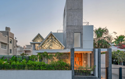 Ahmedabad Houzz: A Gabled House That Is Sculpturally Stunning