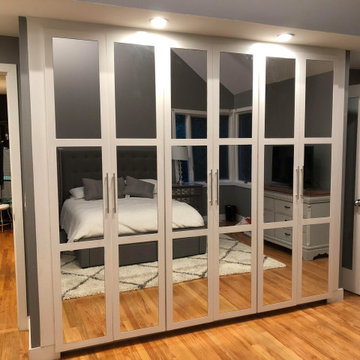MBR- Mirrored built-in closet sapce