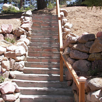 Hardscapes - Walkways / Pavers / Patios / Steps / Fire Pits