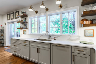 Shaker Style Door