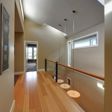 Upper bridge hallway