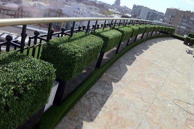 Artificial Boxwood Hedges in troughs