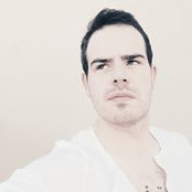 Foto de Devon Llywellyn III
