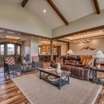 Lone Pine Lodge