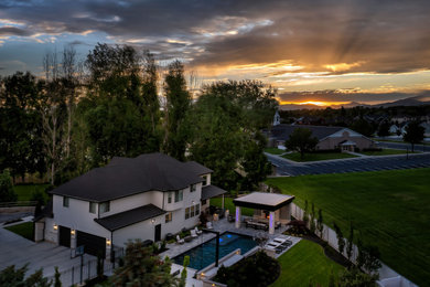 Home design - mid-sized transitional home design idea in Salt Lake City