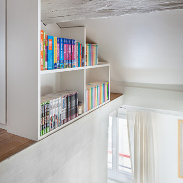 Rangement dans l'escalier