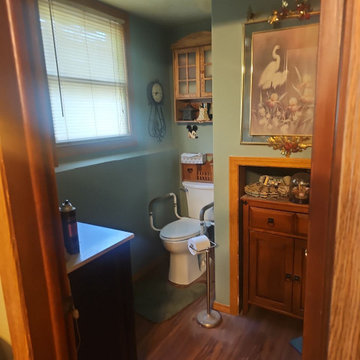 Bitters GB bathroom before