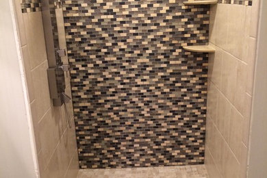 Inspiration for a modern bathroom remodel in Cleveland