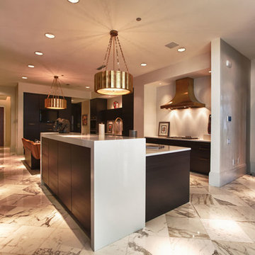 Modern Residence with White Marble Tile | Destin, FL