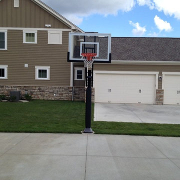 Brent S's Pro Dunk Silver Basketball System on a 28x25 in Dublin, OH
