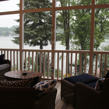 Vintage cottage on the lake