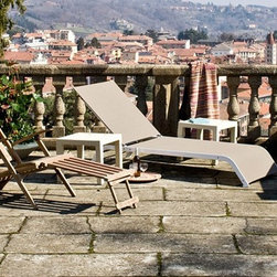 Lazy Sunbed by Serralunga - Outdoor Chaise Lounges