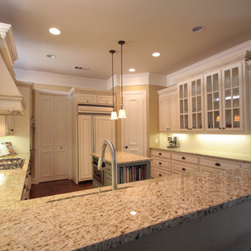 White Cabinets Traditional Kitchen