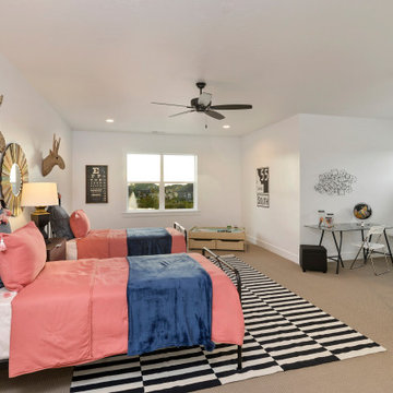 Meadow Lake - Kids Bedroom/Playroom
