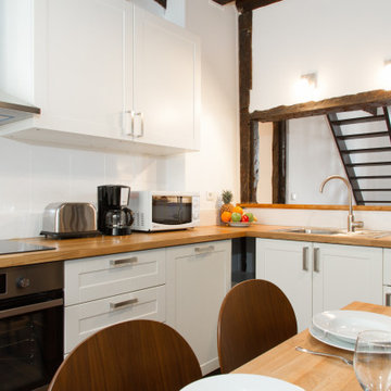 Whipping up French cuisine in a Parisian apartment