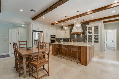Inspiration for a timeless kitchen remodel in Miami