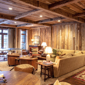 New Hampshire Snow and Lake Lodge