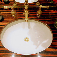 City powder room