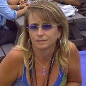 Sandi Luk's photo
