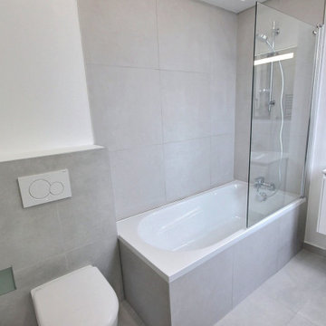Transformation d'une douche en salle de bain dans un appartement à Paris 20ème