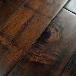 Maple BOURBON 3/4" Solid Hardwood - Renaissance Series JOHNSON - Products