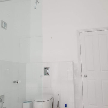 Luxury Family Bathroom in white anti mould paint at SW19 post code