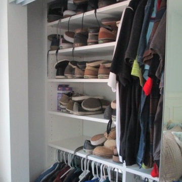 His and hers master reach-in closet