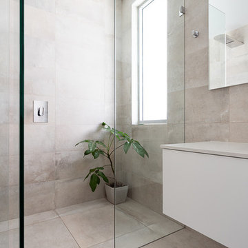Modern, Natural Toned Tiling