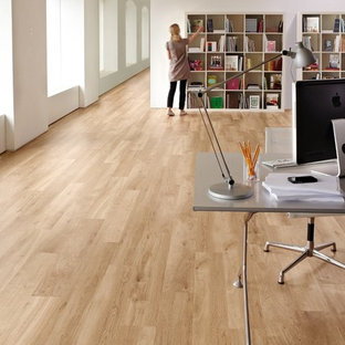 Inspiration for a modern home office and library in Other.