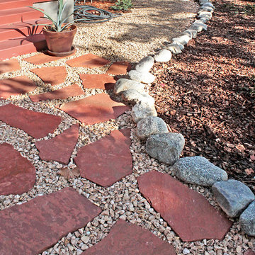 Gravel Walkway & Rock Border