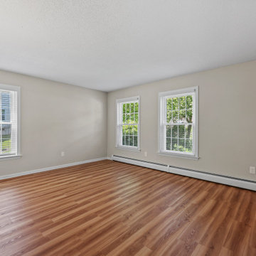 5 Nutmeg Lane, East Hampton, CT 06424