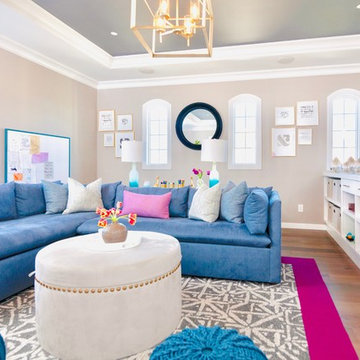 Playroom/Family Room - Contemporary Style