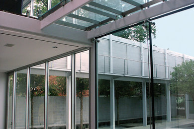 Inspiration for a contemporary exterior home remodel in Dallas