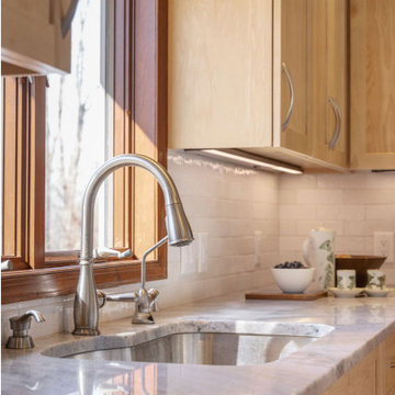 MAPLE KITCHEN TRANSFORMATION
