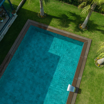 Antique Grey Porcelain Tiles -Urla,İzmir Villa