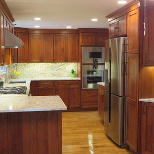 Cosmopolitan Bath & Kitchen Review]