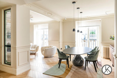 Cette image montre un salon.