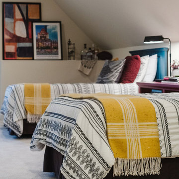 Multifunctional Home Office + Guest Room